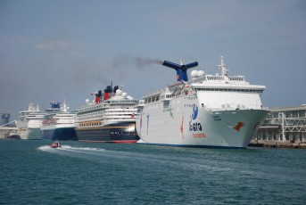 Cruise ship pictures 2